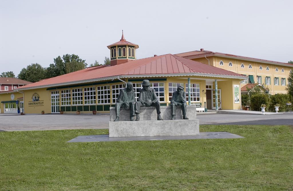 Bjoerkbackens Karaktaershotell Vimmerby Exterior photo